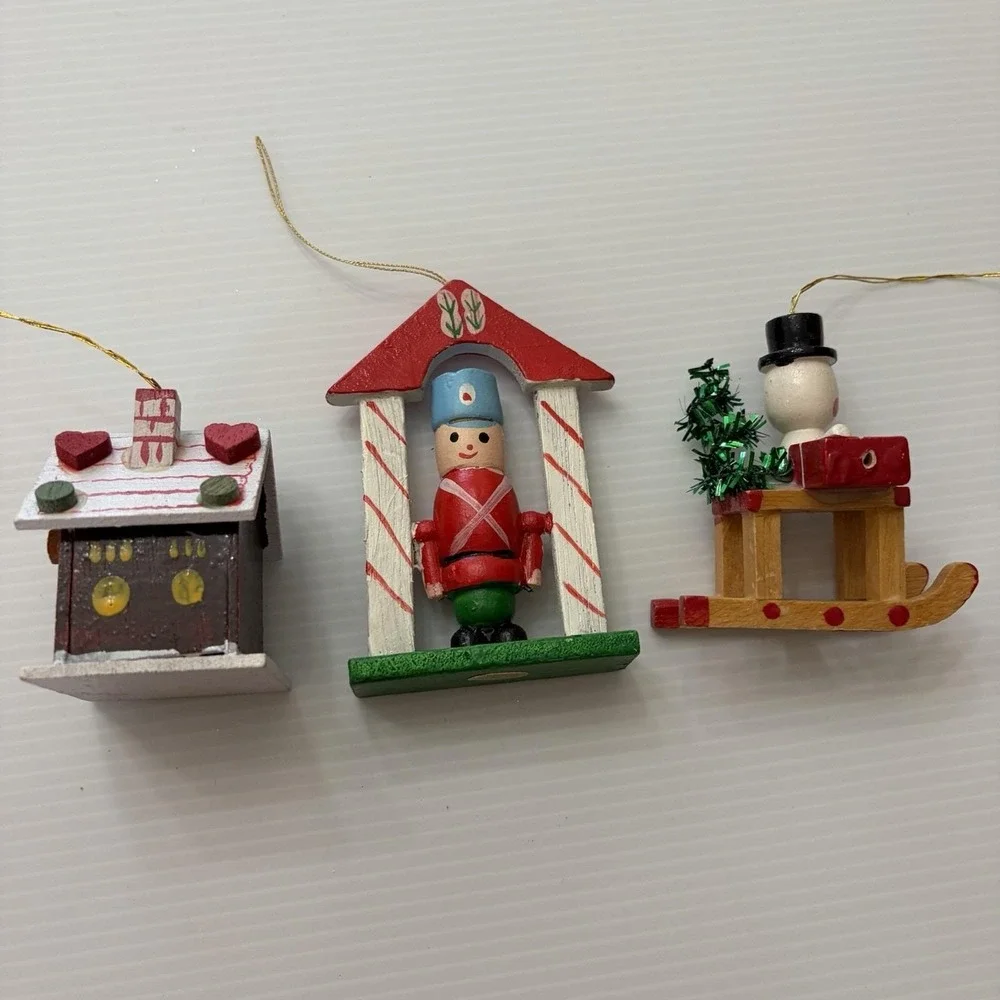 Vintage Wooden Christmas Ornament Lot Of 3 Toy Soldier Gingerbread House Snowman